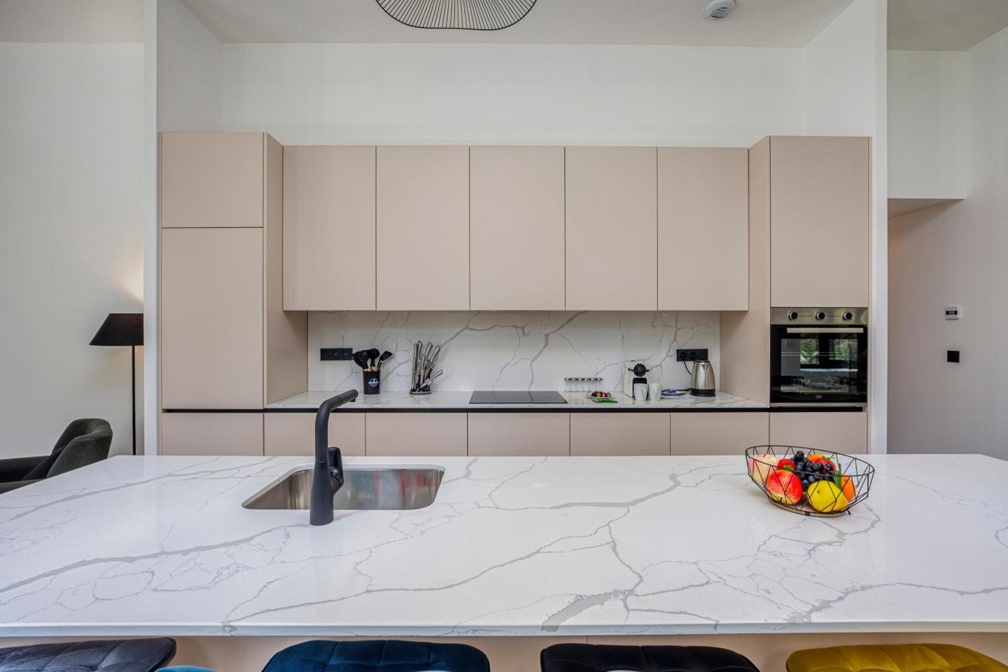 1 - Grand Appartement Spacieux Dans Un Chateau Du 17Eme Siecle, A 15Min De Lyon Vourles エクステリア 写真