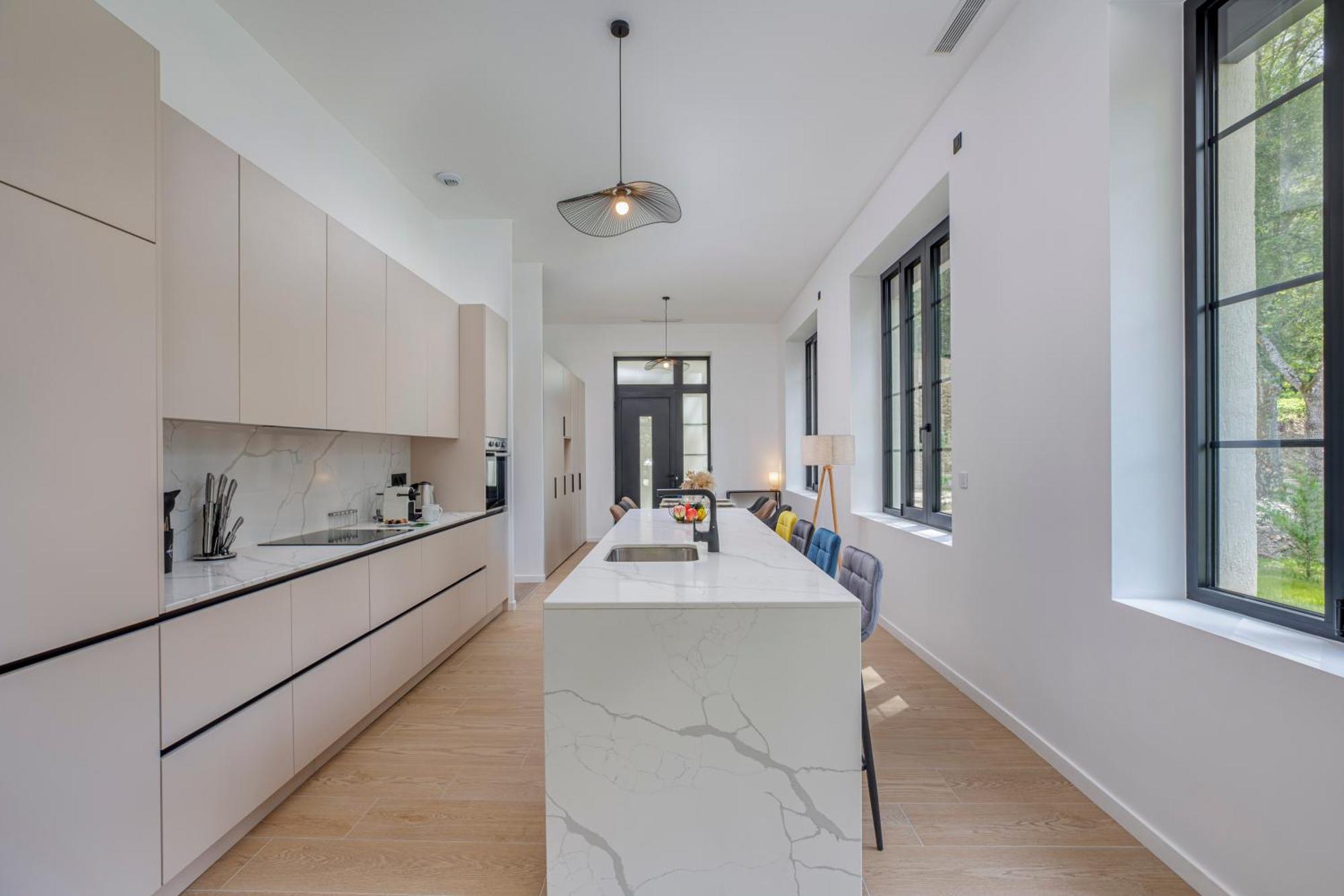 1 - Grand Appartement Spacieux Dans Un Chateau Du 17Eme Siecle, A 15Min De Lyon Vourles エクステリア 写真